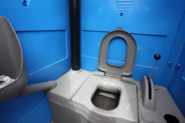 Affordable portable toilet rental in Nashotah, WI